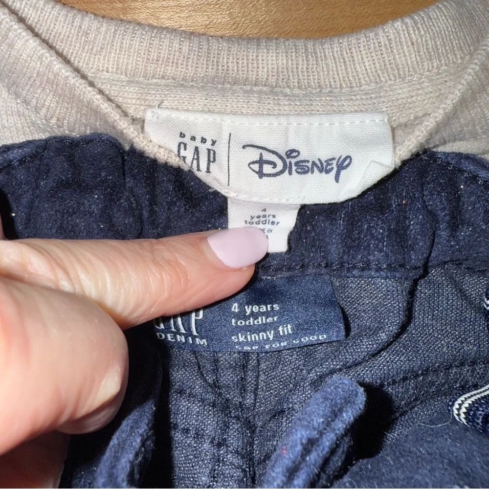 Baby GAP X Disney Minnie Mouse Sweater Sparkly Jeans Blue Size 4 Toddler